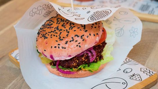 U.S. Sees a Rise in Vegan and Vegetarian Eateries: Florida Stands Out as a Top Destination (Live in Florida )